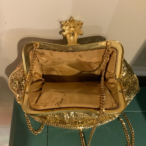 Whiting and Davis Gold Mesh evening bag with Mirror Compact Vintage Unique - Picture 5 of 7